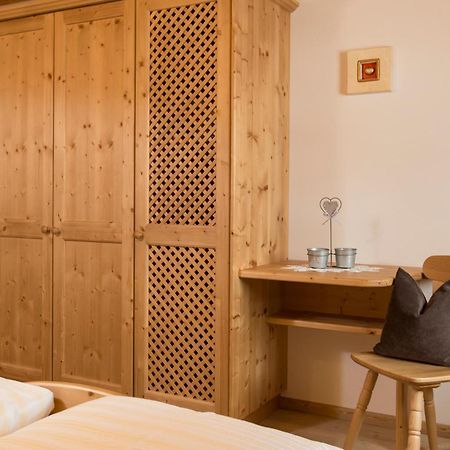 Villa Loefflerhof Welsberg Zimmer foto